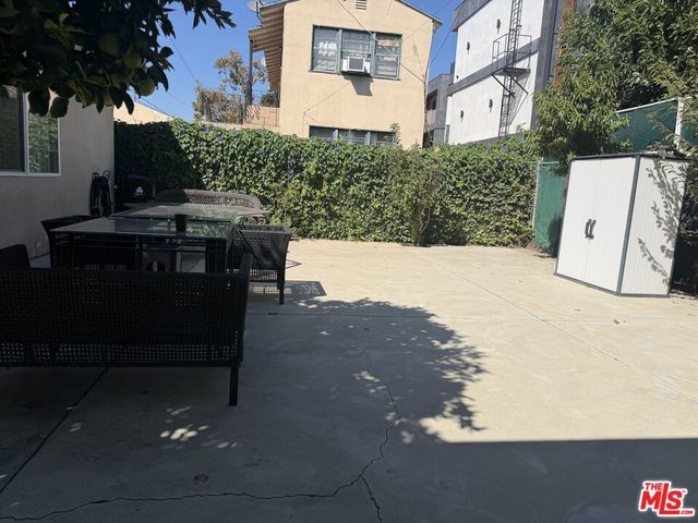 14213 Califa Street, Sherman Oaks, CA 91401