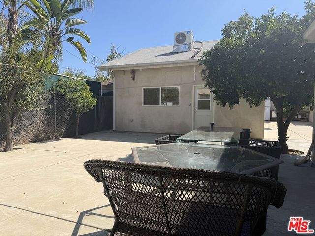 14213 Califa Street, Sherman Oaks, CA 91401