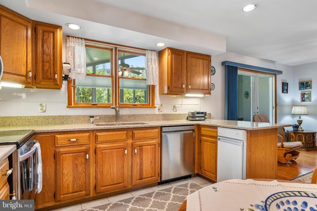64 LONG CREEK DR, Stevensville, MD 21666
