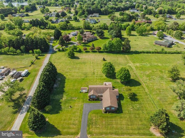 64 LONG CREEK DR, Stevensville, MD 21666