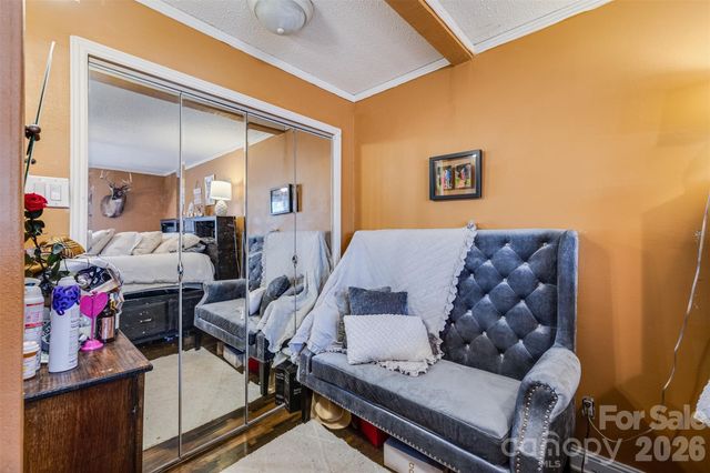 123 Sandy Creek Drive, Gastonia, NC 28052