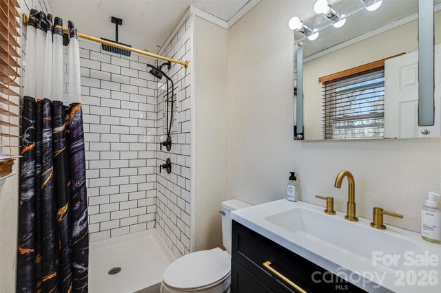 123 Sandy Creek Drive, Gastonia, NC 28052