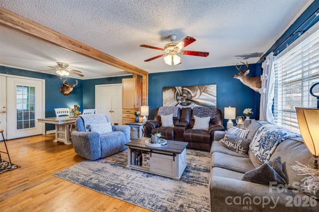 123 Sandy Creek Drive, Gastonia, NC 28052