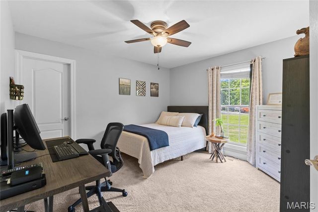 15 Ridgecrest Court, Troy, MO 63379