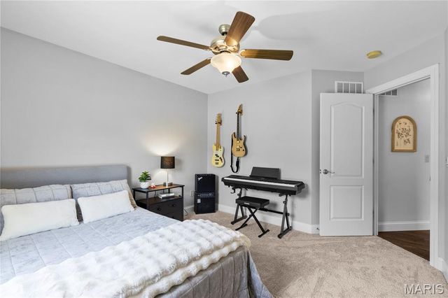15 Ridgecrest Court, Troy, MO 63379