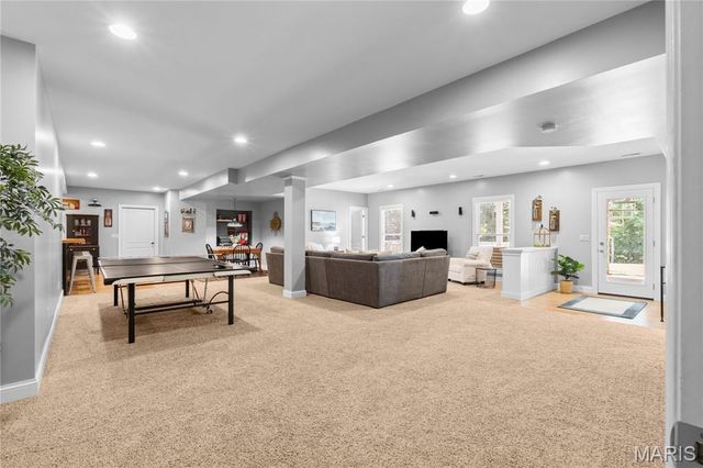 15 Ridgecrest Court, Troy, MO 63379
