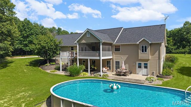 15 Ridgecrest Court, Troy, MO 63379