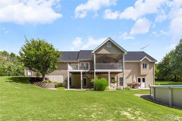 15 Ridgecrest Court, Troy, MO 63379