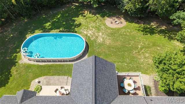 15 Ridgecrest Court, Troy, MO 63379