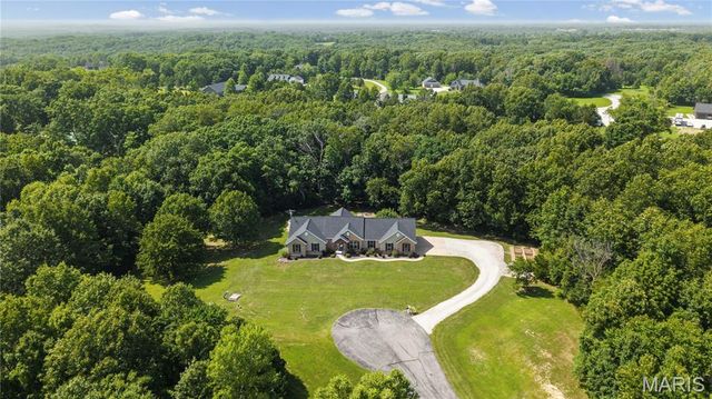 15 Ridgecrest Court, Troy, MO 63379