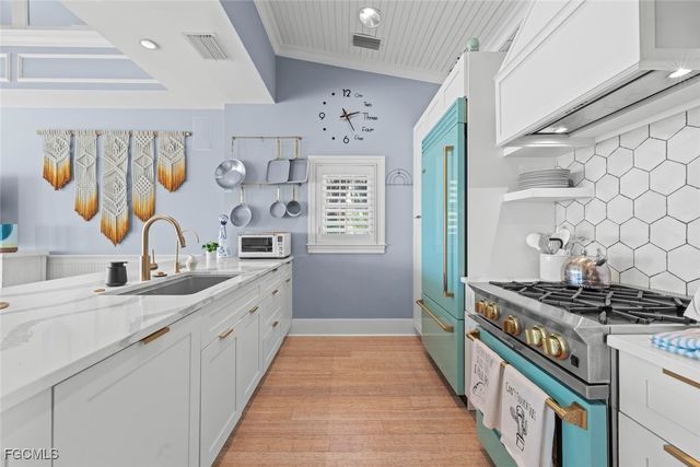 11555 Wightman LN, Captiva, FL 33924