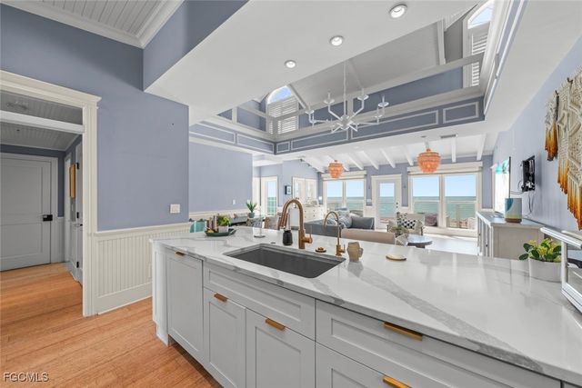 11555 Wightman LN, Captiva, FL 33924