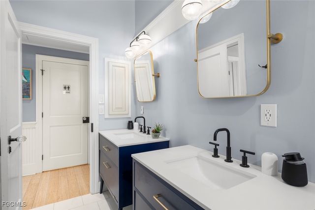 11555 Wightman LN, Captiva, FL 33924