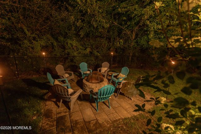 8 Clearbrook Court, Howell, NJ 07731