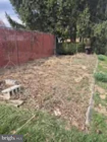 21 RICHARD RD, Mechanicsburg, PA 17050