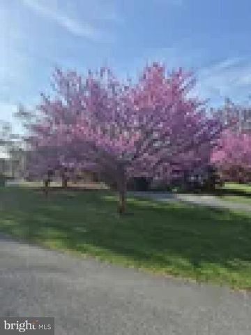 21 RICHARD RD, Mechanicsburg, PA 17050
