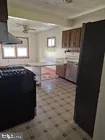 21 RICHARD RD, Mechanicsburg, PA 17050