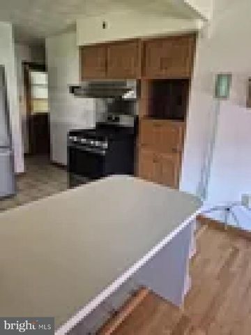 21 RICHARD RD, Mechanicsburg, PA 17050