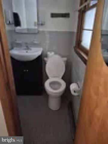 21 RICHARD RD, Mechanicsburg, PA 17050