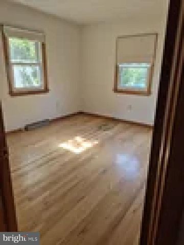 21 RICHARD RD, Mechanicsburg, PA 17050