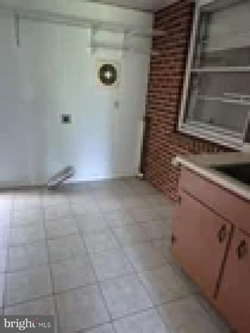 21 RICHARD RD, Mechanicsburg, PA 17050