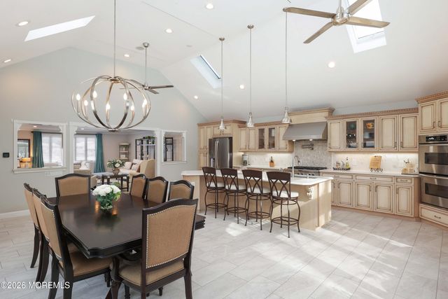 21 Sandra Circle, Westfield, NJ 07090