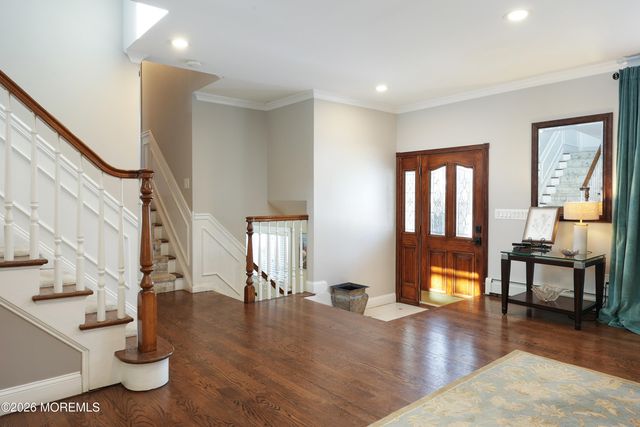 21 Sandra Circle, Westfield, NJ 07090