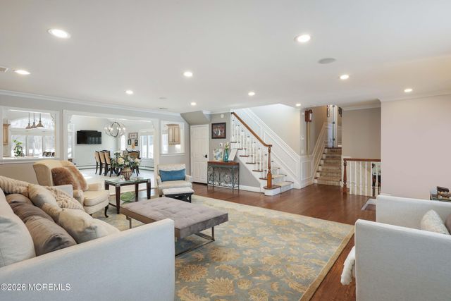 21 Sandra Circle, Westfield, NJ 07090