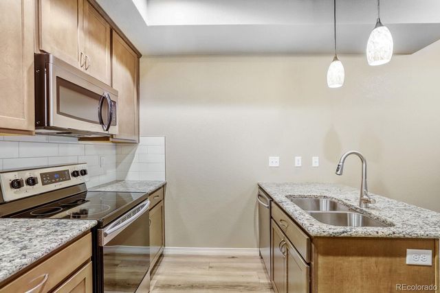 1686 Grand Avenue 6, Windsor, CO 80550