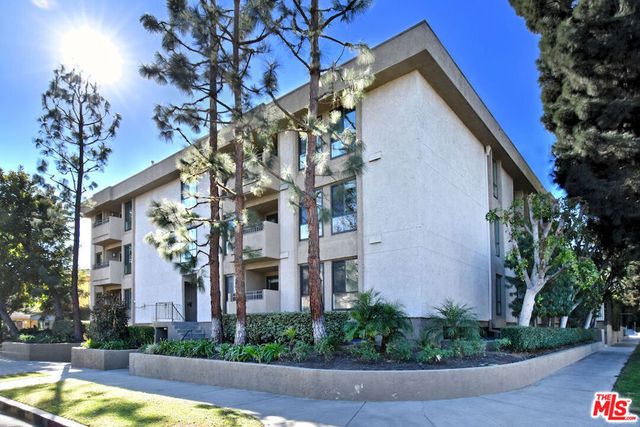 11640 Woodbridge Street 106, Studio City, CA 91604