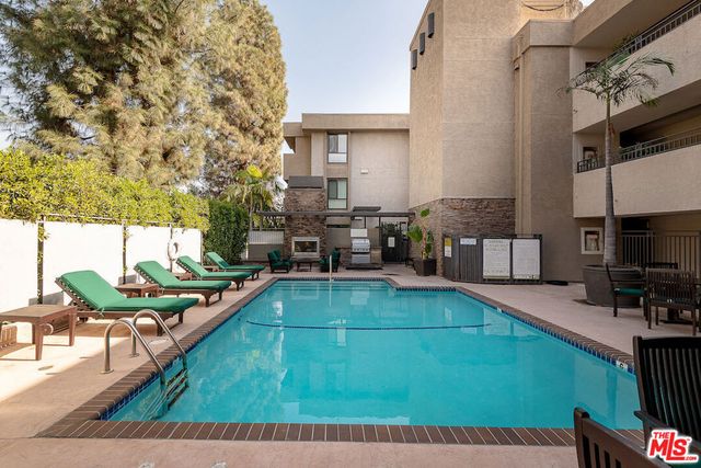 11640 Woodbridge Street 106, Studio City, CA 91604