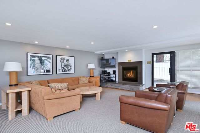 11640 Woodbridge Street 106, Studio City, CA 91604