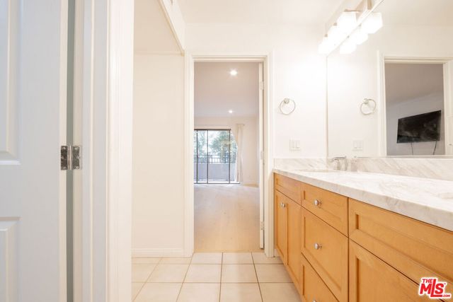 11640 Woodbridge Street 106, Studio City, CA 91604