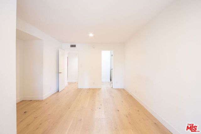 11640 Woodbridge Street 106, Studio City, CA 91604