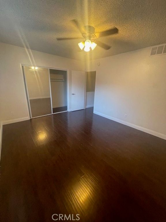 Image 18 of property listing at 17105 Roscoe 09, Northridge, CA 91325