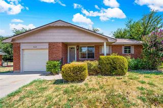 349 NW 65th St, Lawton, OK 73505