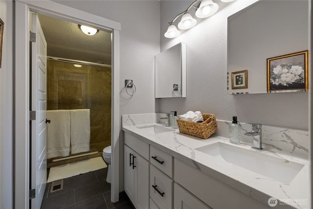 4012 86th Avenue NW, Gig Harbor, WA 98335