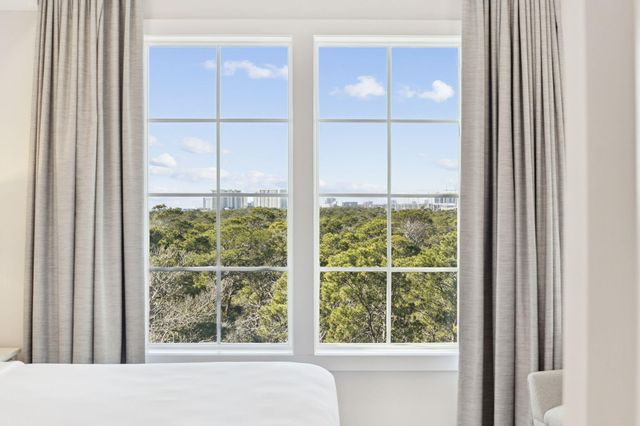 204 Henderson Resort Way 3204, Destin, FL 32541