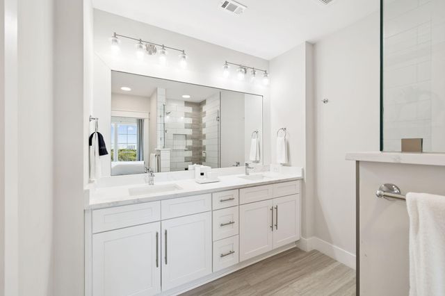 204 Henderson Resort Way 3204, Destin, FL 32541