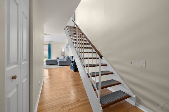 1915 Ozark Parkway 1915, Algonquin, IL 60102