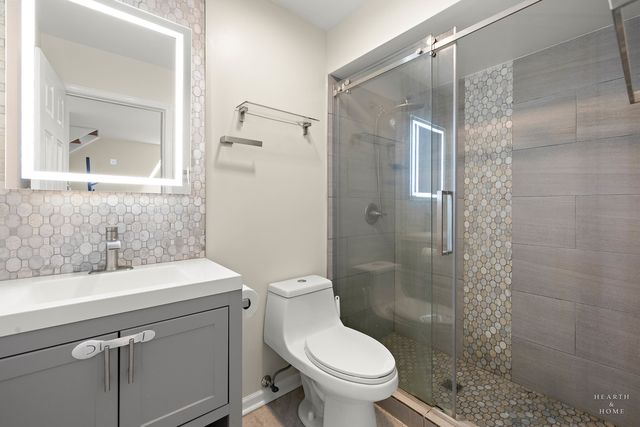 1915 Ozark Parkway 1915, Algonquin, IL 60102