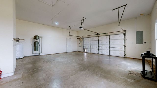 8102 Pleasant View Dr, Lascassas, TN 37085