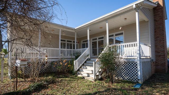 8102 Pleasant View Dr, Lascassas, TN 37085