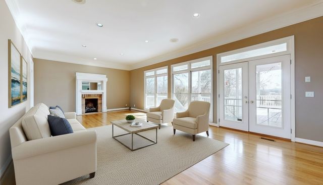 8102 Pleasant View Dr, Lascassas, TN 37085