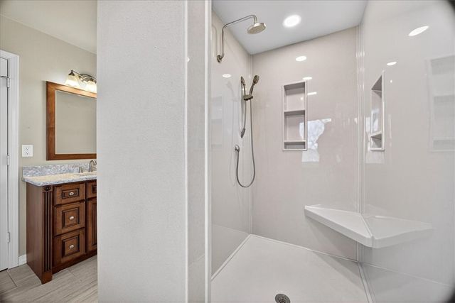 39 Cambria Drive, Bella Vista, AR 72715