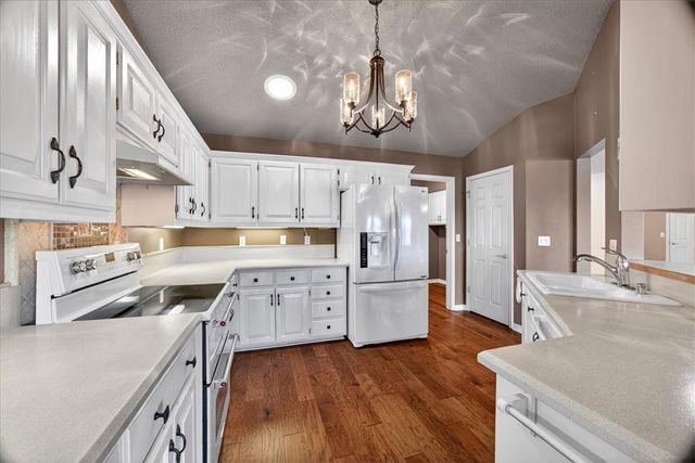 39 Cambria Drive, Bella Vista, AR 72715