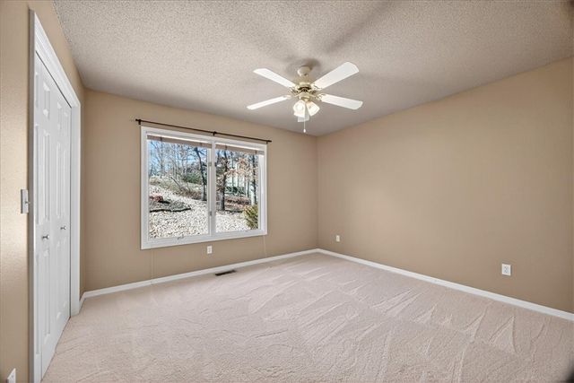 39 Cambria Drive, Bella Vista, AR 72715