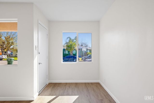 409 jane st, Bakersfield, CA 93306