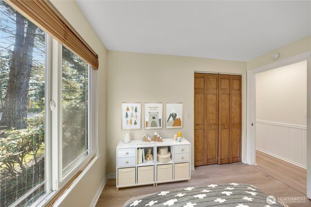 31911 42nd Ave SW, Federal Way, WA 98023