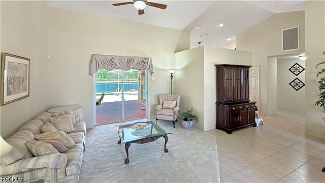 1803 NE 2nd ST, Cape Coral, FL 33909